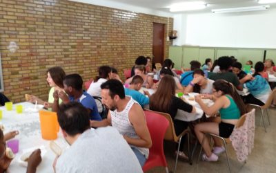 485 menores de la Fundación Ángel Tomás se benefician de las becas de comedor Educo