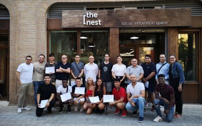 Construint futur: Nou joves finalitzen el primer curs de Fabricació Digital de FISAT, Social Nest i FabLab València