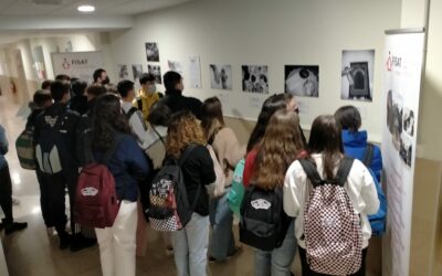 Més d’un centenar de persones visiten l’exposició “Una mirada positiva”
